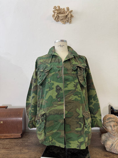 Vintage 60’s Ripstop Jungle Jacket ERDL Us Army “M”