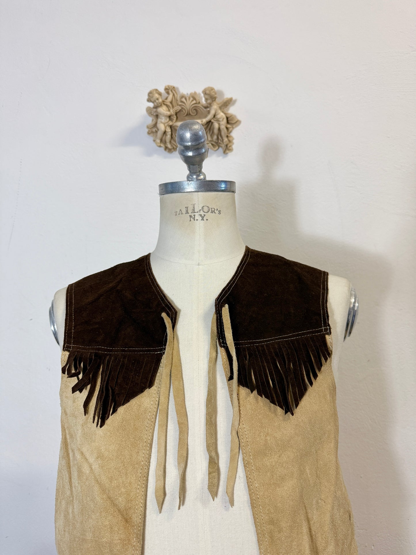 Vintage Western Suede Fringe Vest “XS/S”