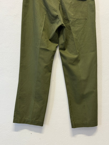 Vintage British Fatigue Army Pants “W32”