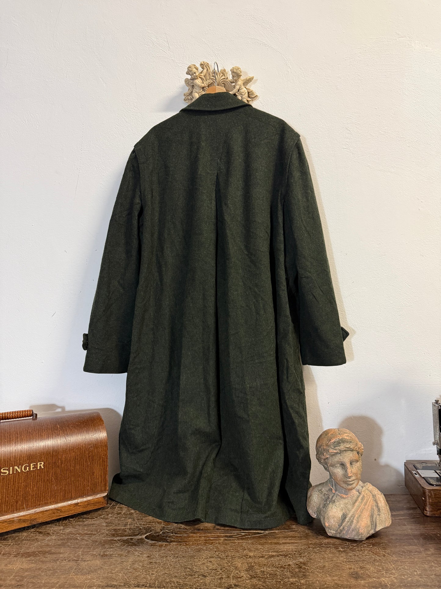 Vintage 80’s Loden Coat “XL”