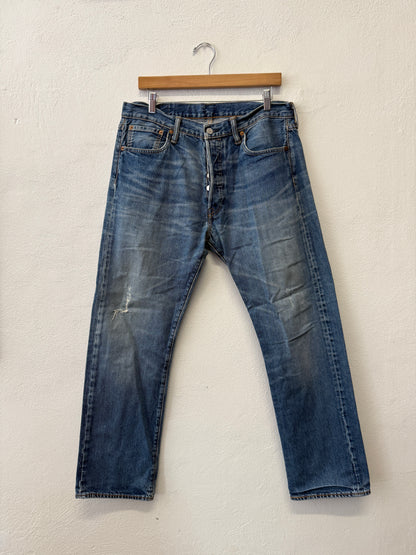 Vintage Levi’s 501 “W34 L30”