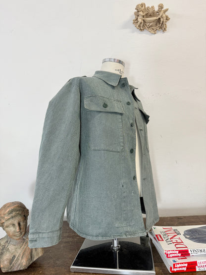 Vintage Swiss Army Jacket “M/L”