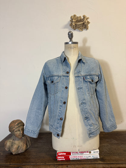 Vintage Levi’s Jacket “S”
