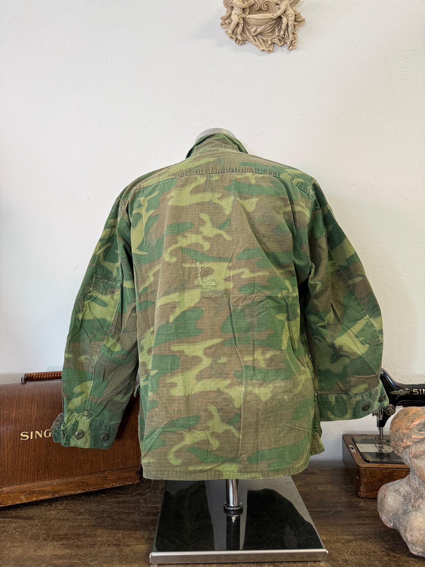 Vintage 1970-80s ERDL Camouflage Pattern Hot Weather Jacket Ripstop “S/M”