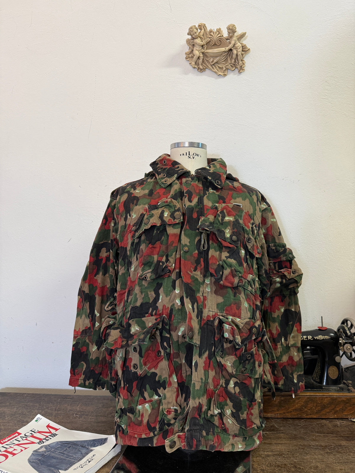 Vintage Swiss Army Camo Jacket M70 “M/L”