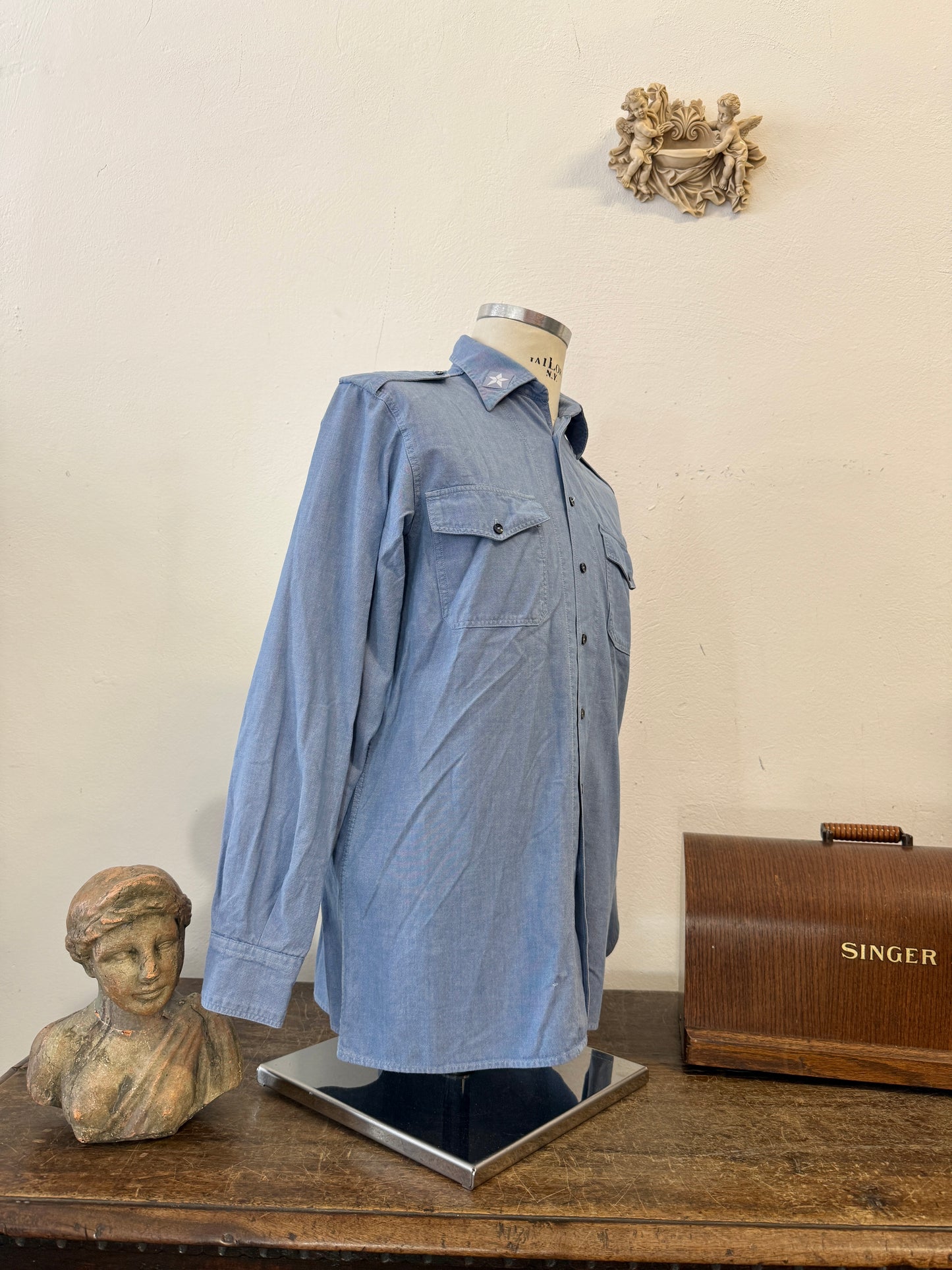 Vintage 90’s Italian Navy Shirt “M”
