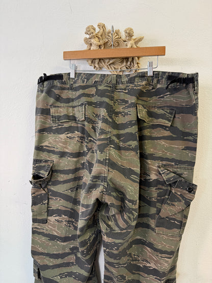 Vintage Tiger Cargo Pants Us Army “W44”