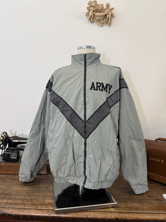 US Army IPFU Reflective Windbreaker – Training Uniform Jacket “XL/XXL”