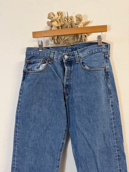 Vintage Levi’s 501 “W33 L32”