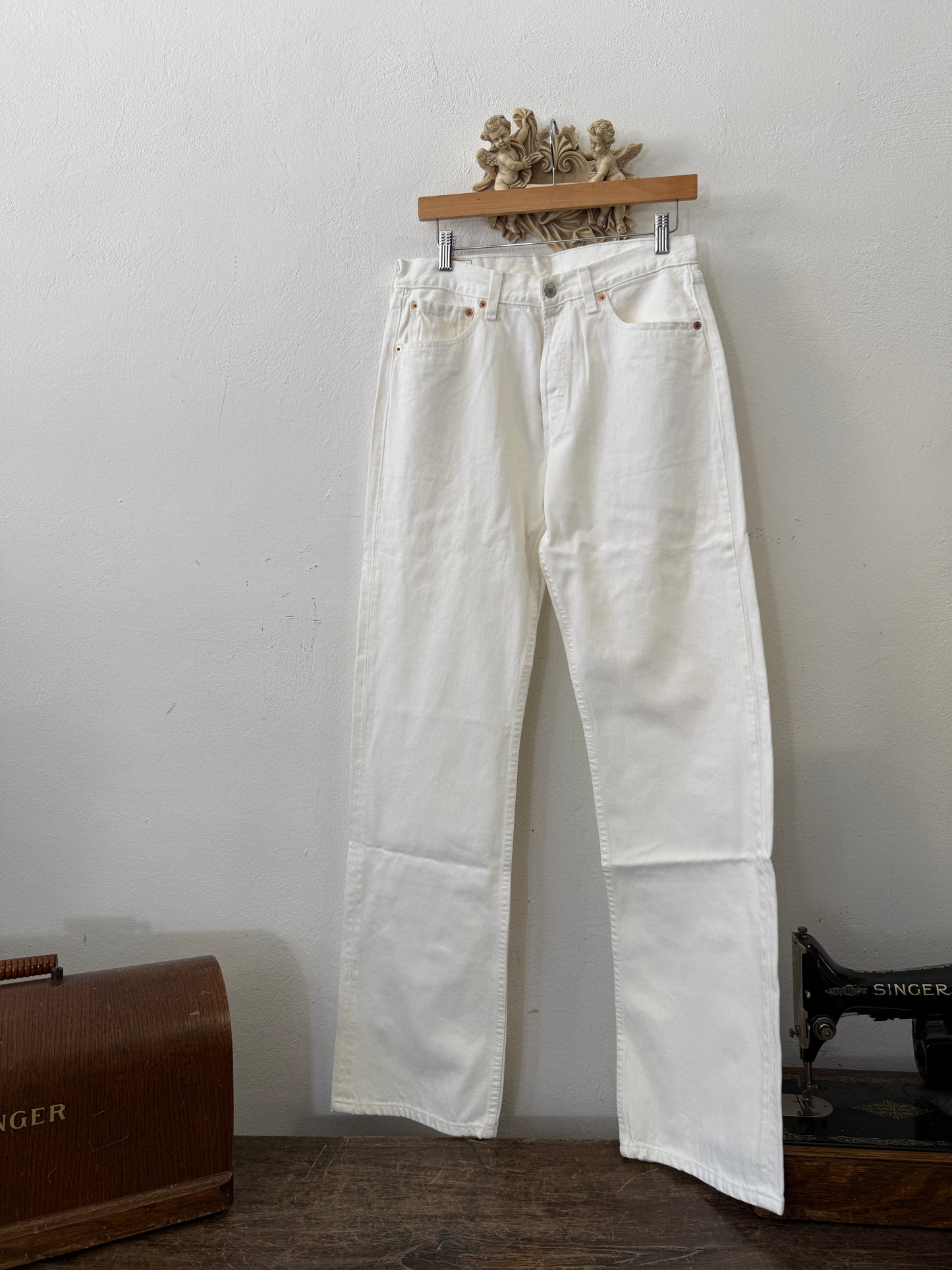 Deadstock Levi’s 501 W31 L34
