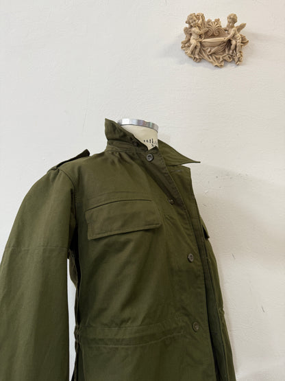 Vintage 90’s Czech Army Jacket “M”