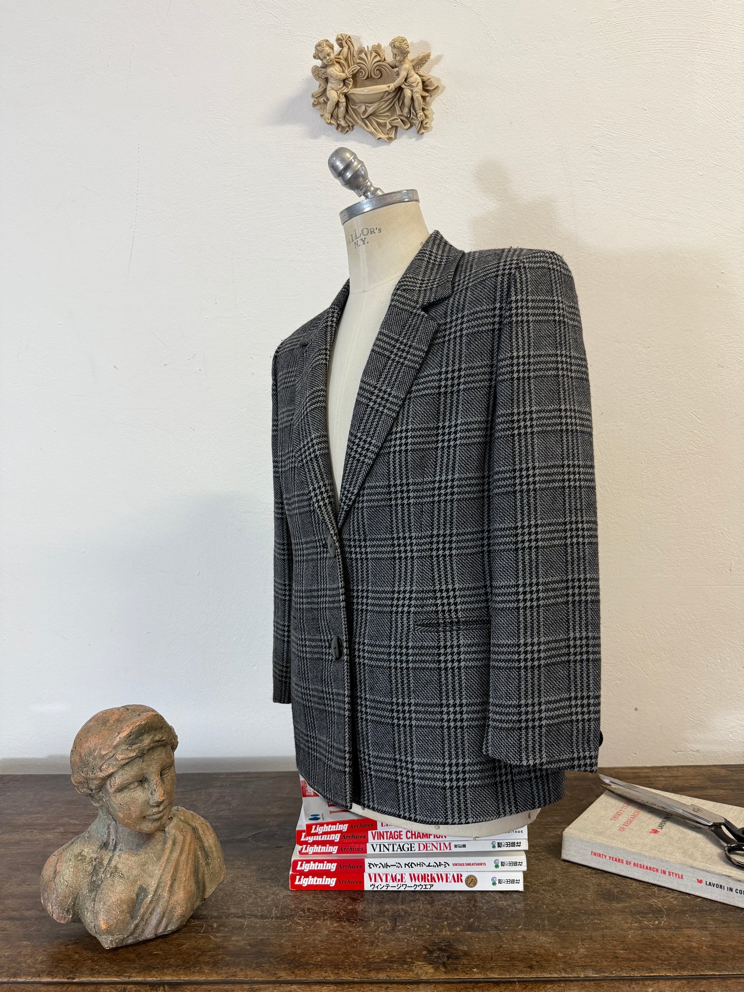 Vintage 100% Wool Women's Blazer “M”
