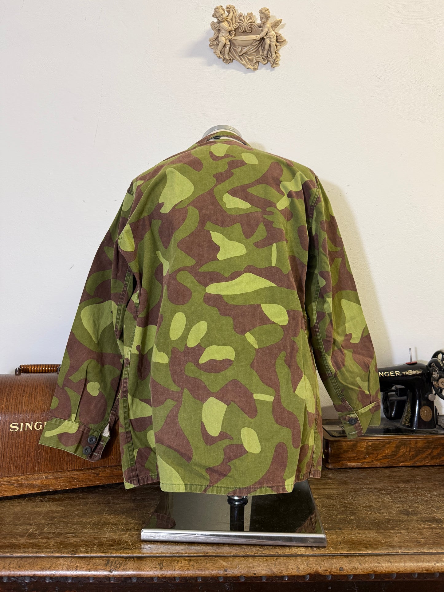Vintage 60’s Rare Finnish Camo Jacket “L”