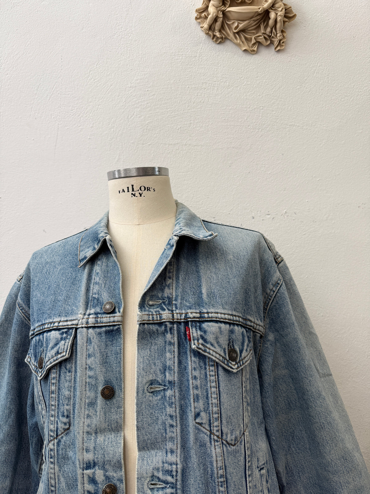 Vintage Levi’s Jacket “XL”