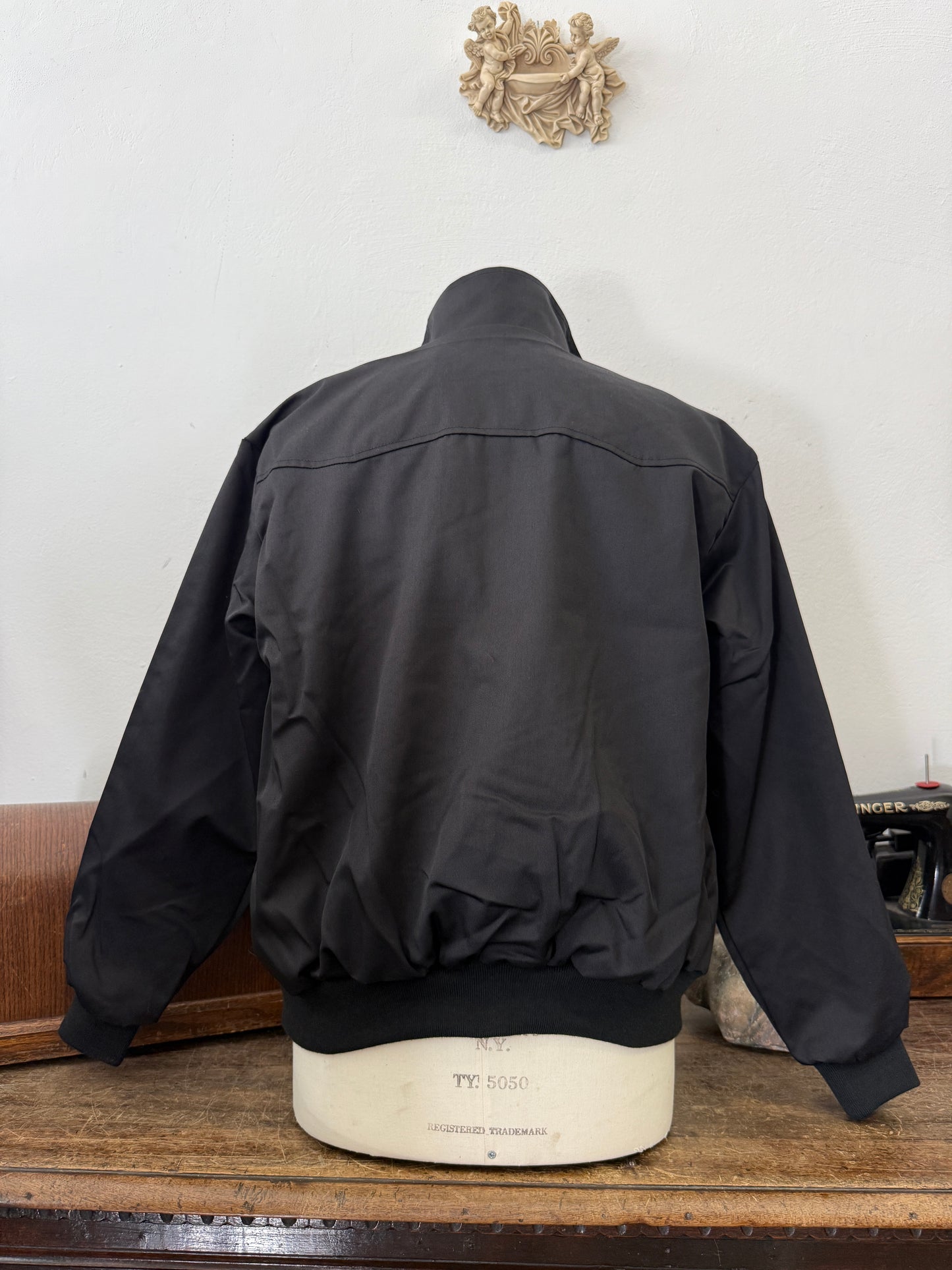 Black British-Style Bomber Jacket “L”
