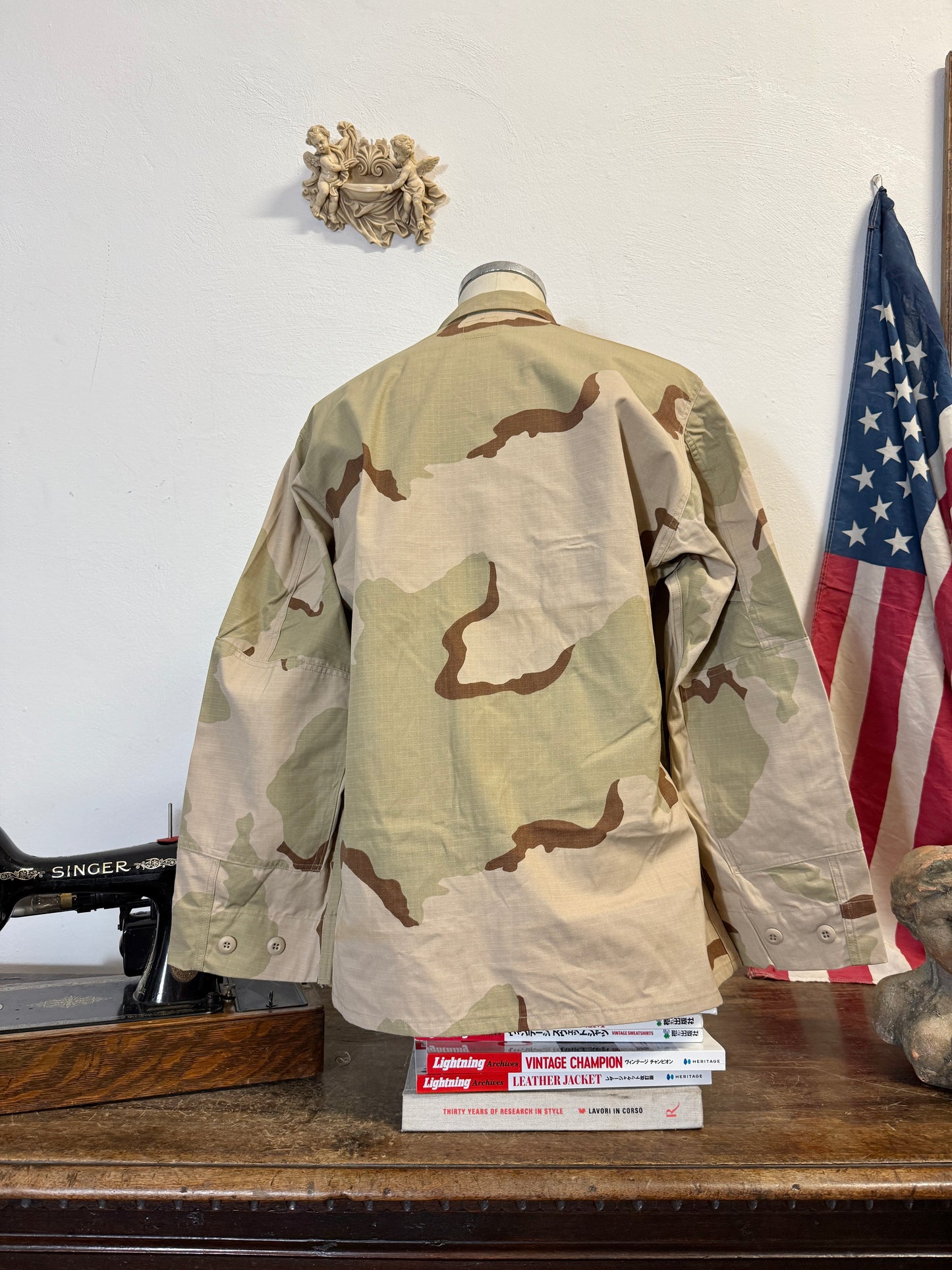 Deadstock BDU Camo Jacket Rip Stop US Army – Shoulder Faded “L/XL”