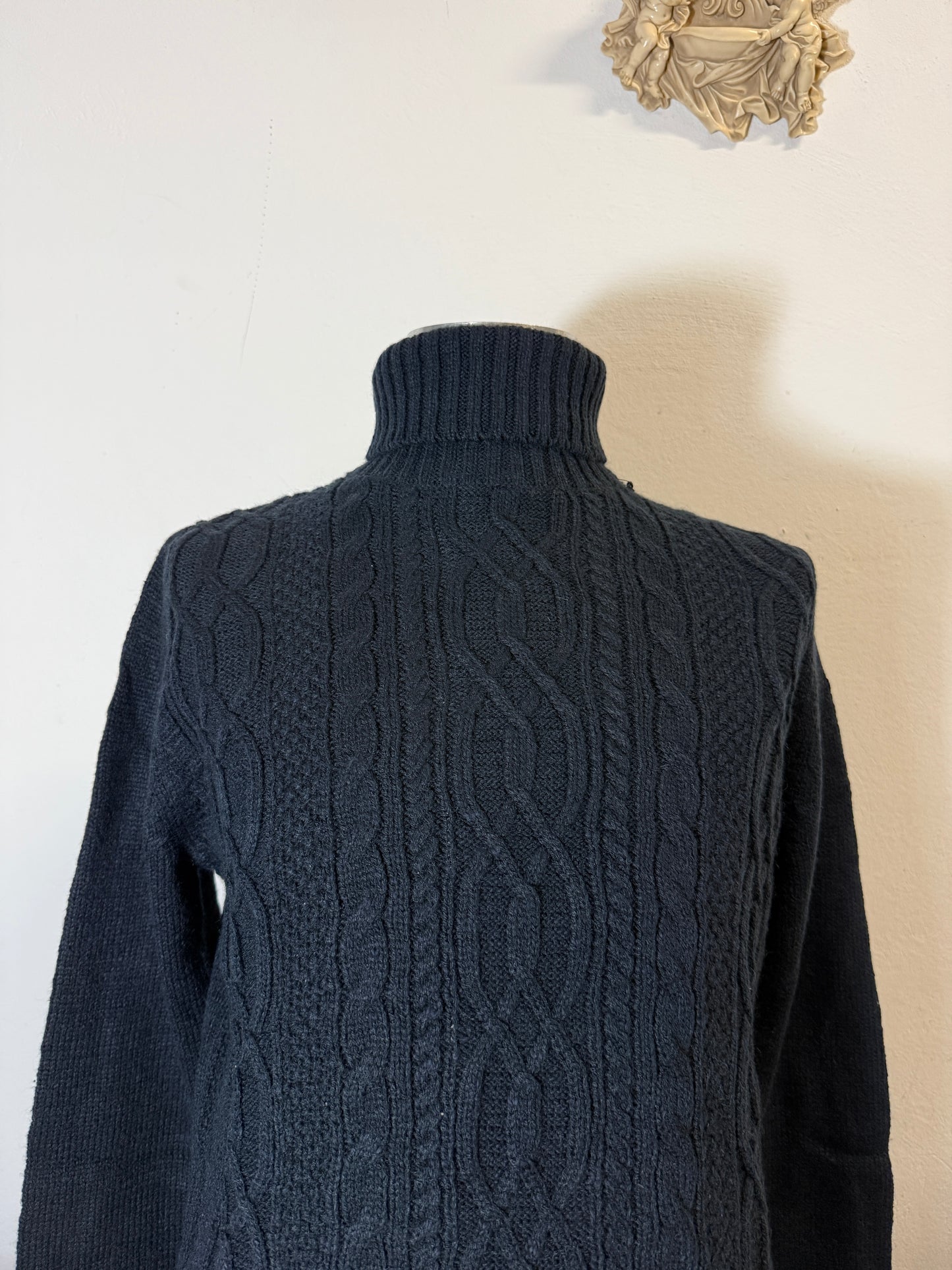 Classic Aran Turtleneck Sweater in Blue Wool