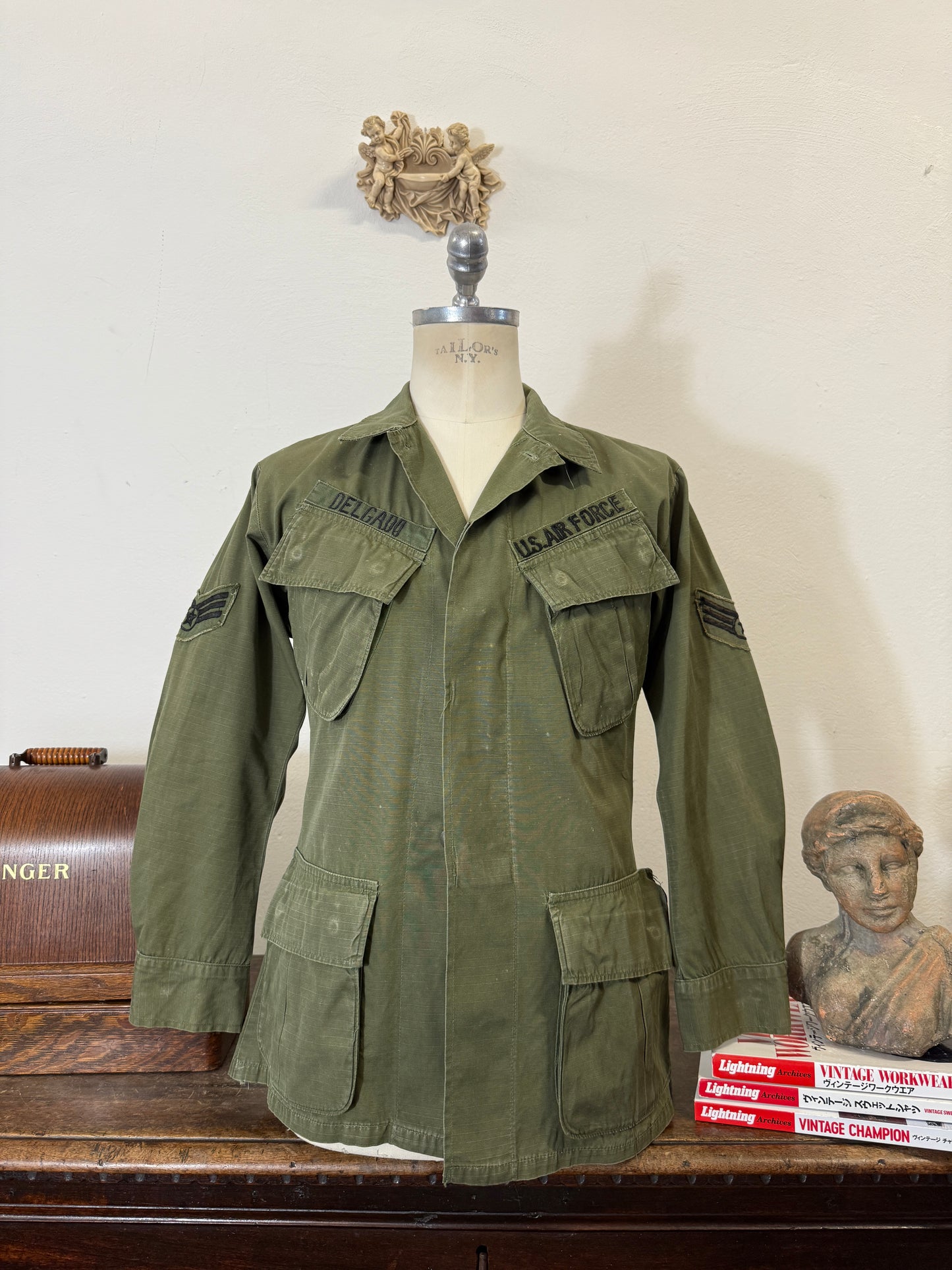 Vintage Rip Stop Jungle Jacket U.S. AIR FORCE “S”
