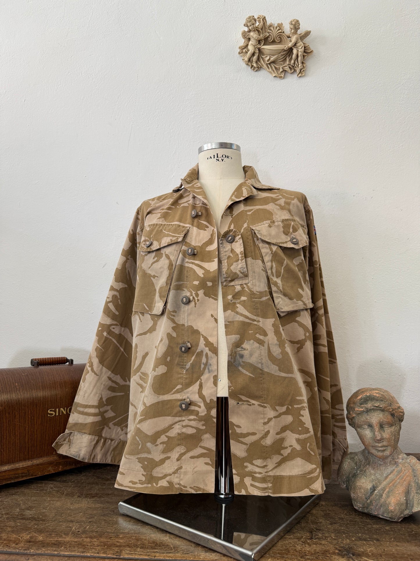 Vintage British Army Dpm Jacket “L”