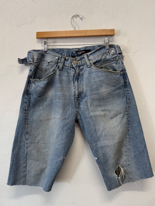 Vintage Levi’s Short Engineered “W33”