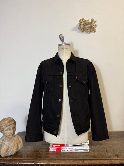 Vintage Levi’s Jacket “M/L”