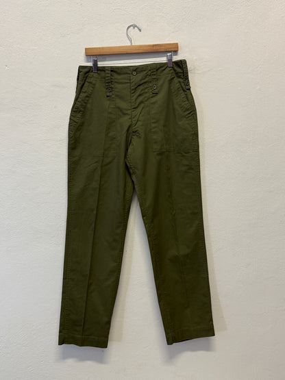 Vintage British Fatigue Army Pants “W32”