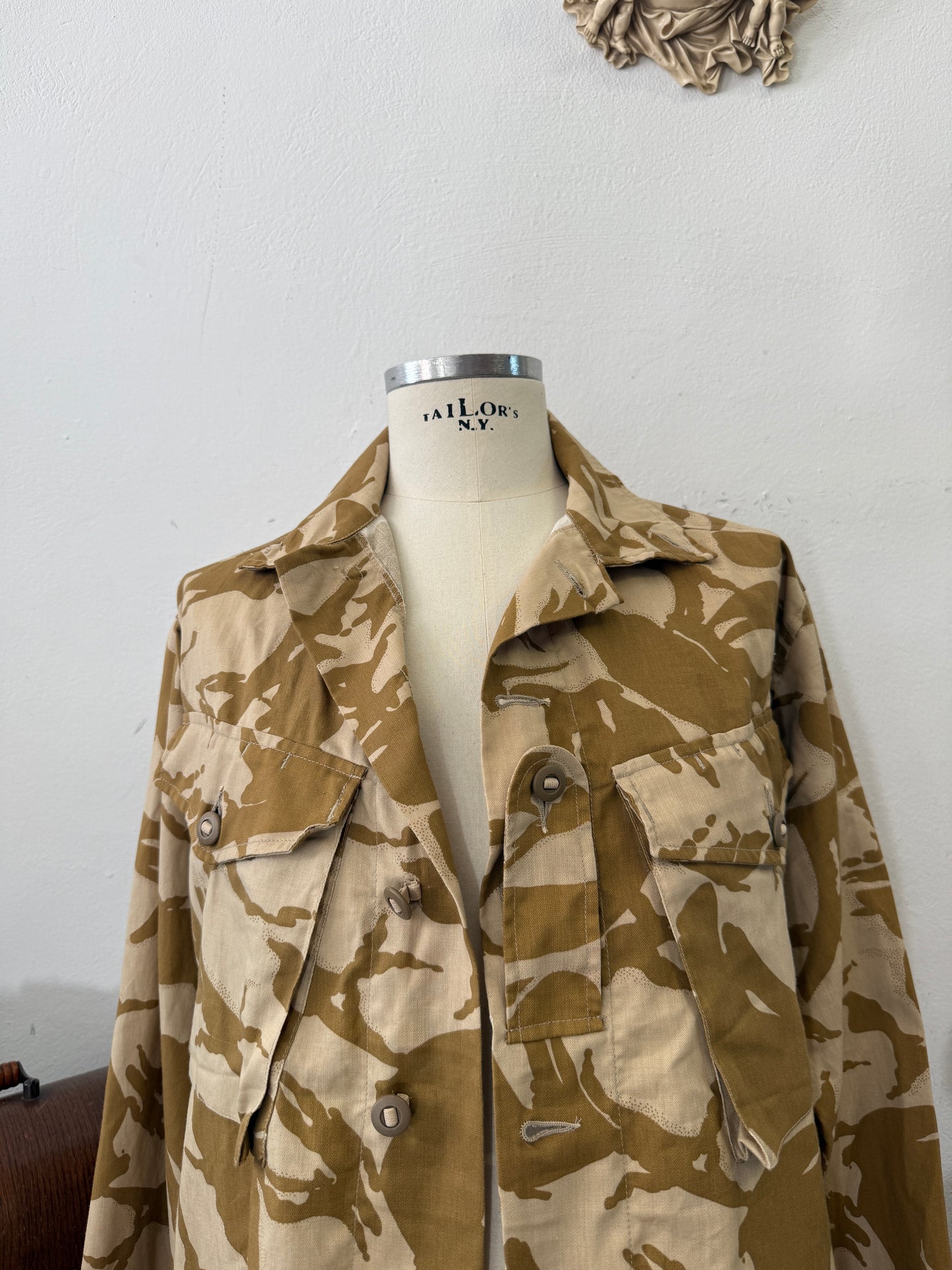Vintage British Army Dpm Jacket “L/XL”
