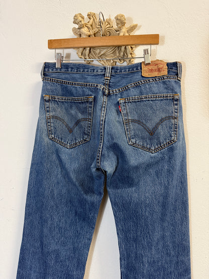 Vintage Levi’s 501 “W35 L32”