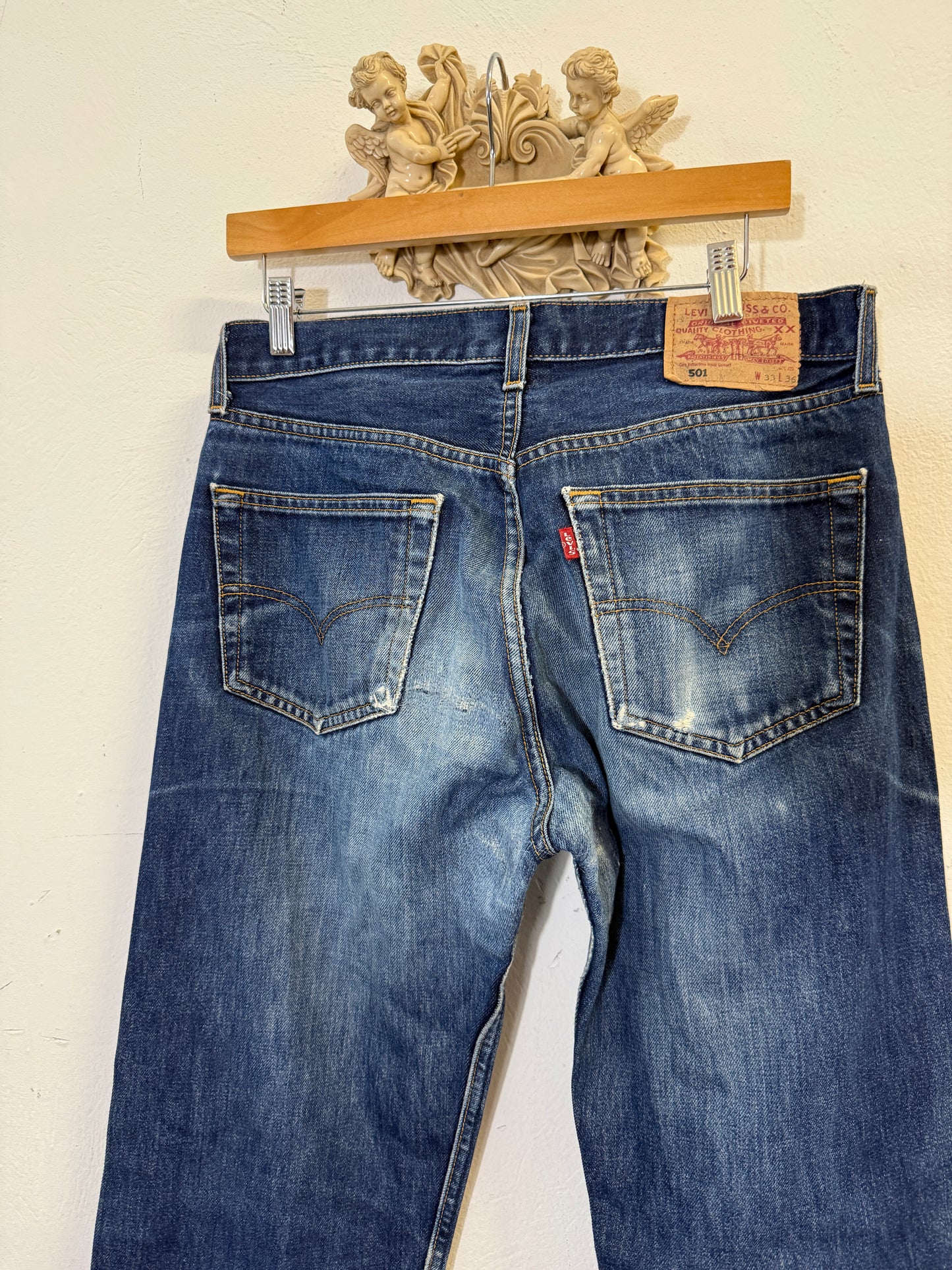 Vintage Levi’s 501 “W32 L32”