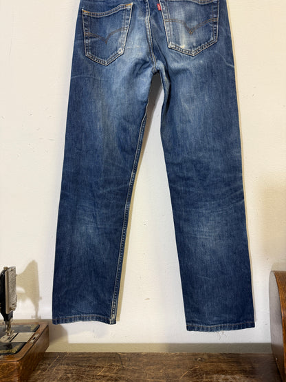 Vintage Levi’s 501 “W32 L32”
