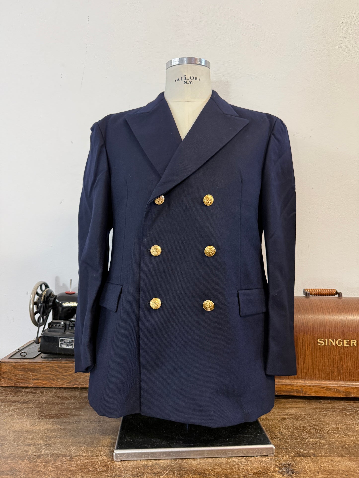 Vintage 00’s Italian Navy Double Breasted Jacket “M”