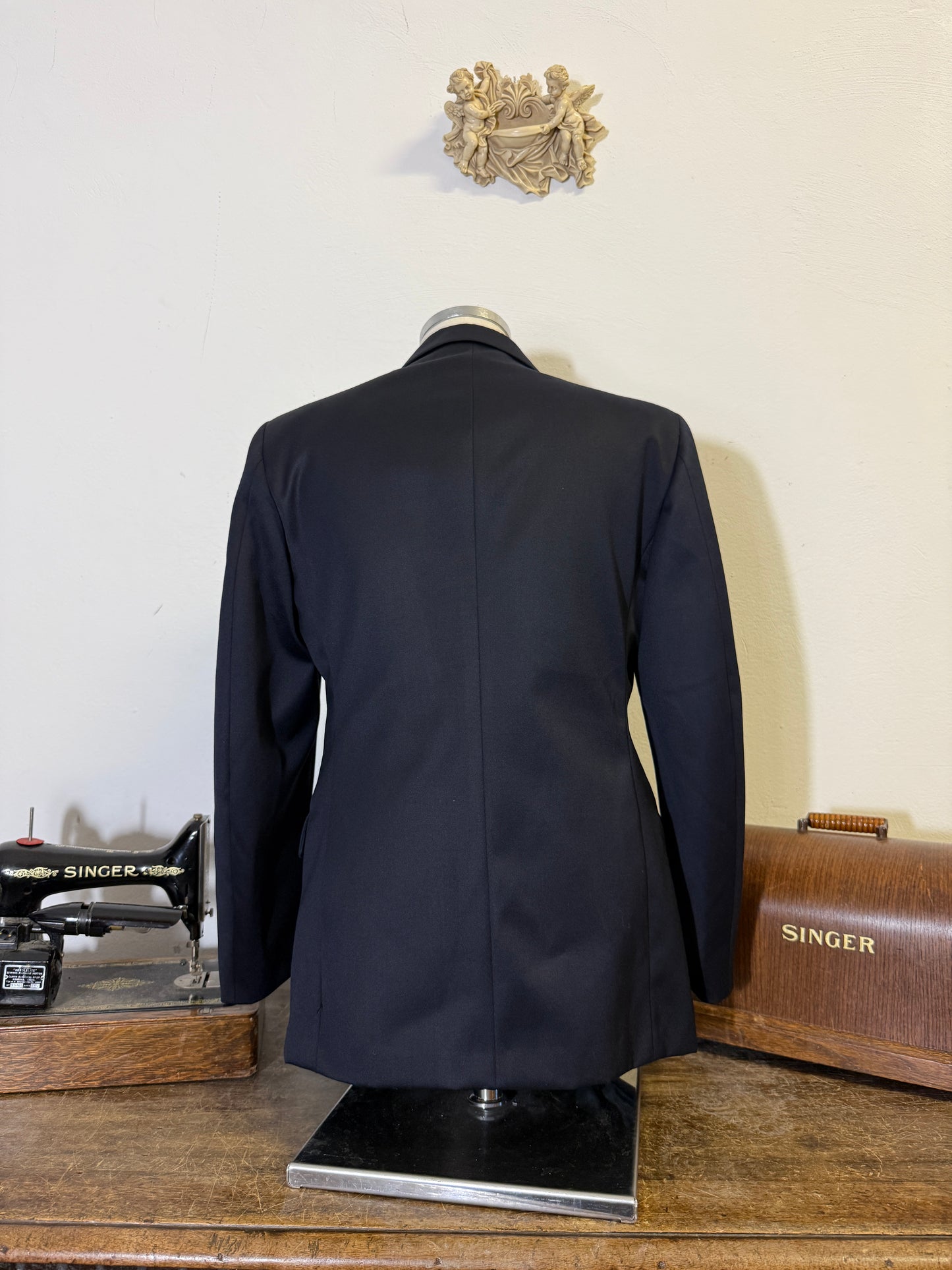 Vintage 00’s Italian Navy Double Breasted Jacket “M/L”