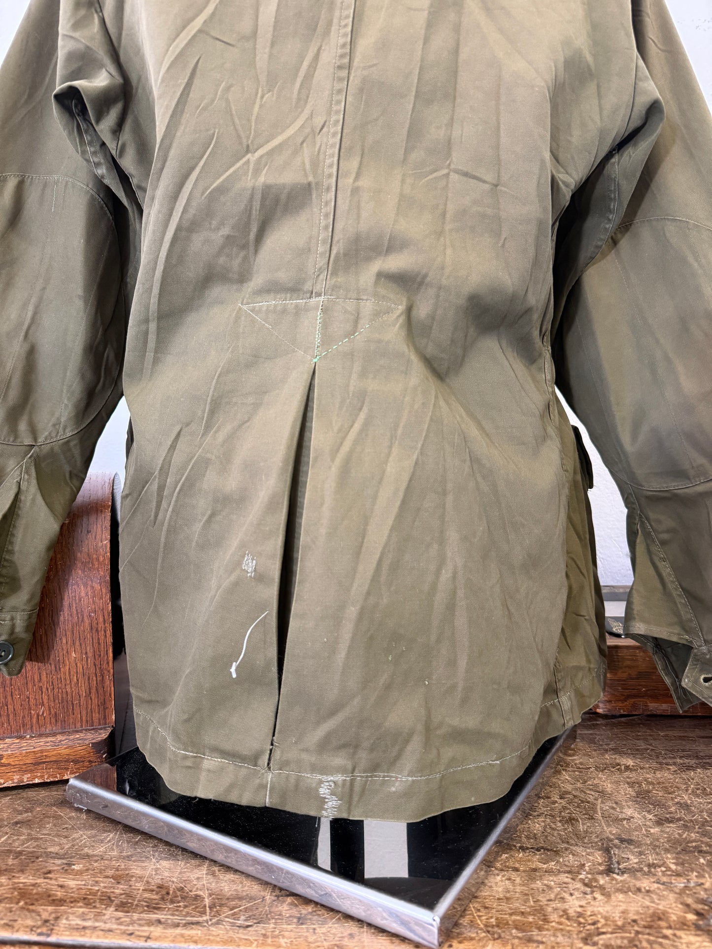 Vintage 80’s Italian Army Jacket “M”