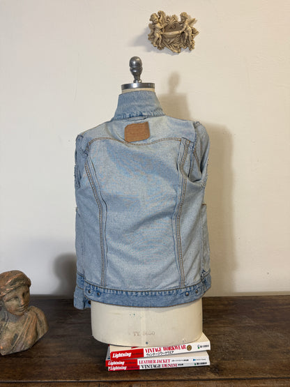 Vintage Levi’s Jacket “S”