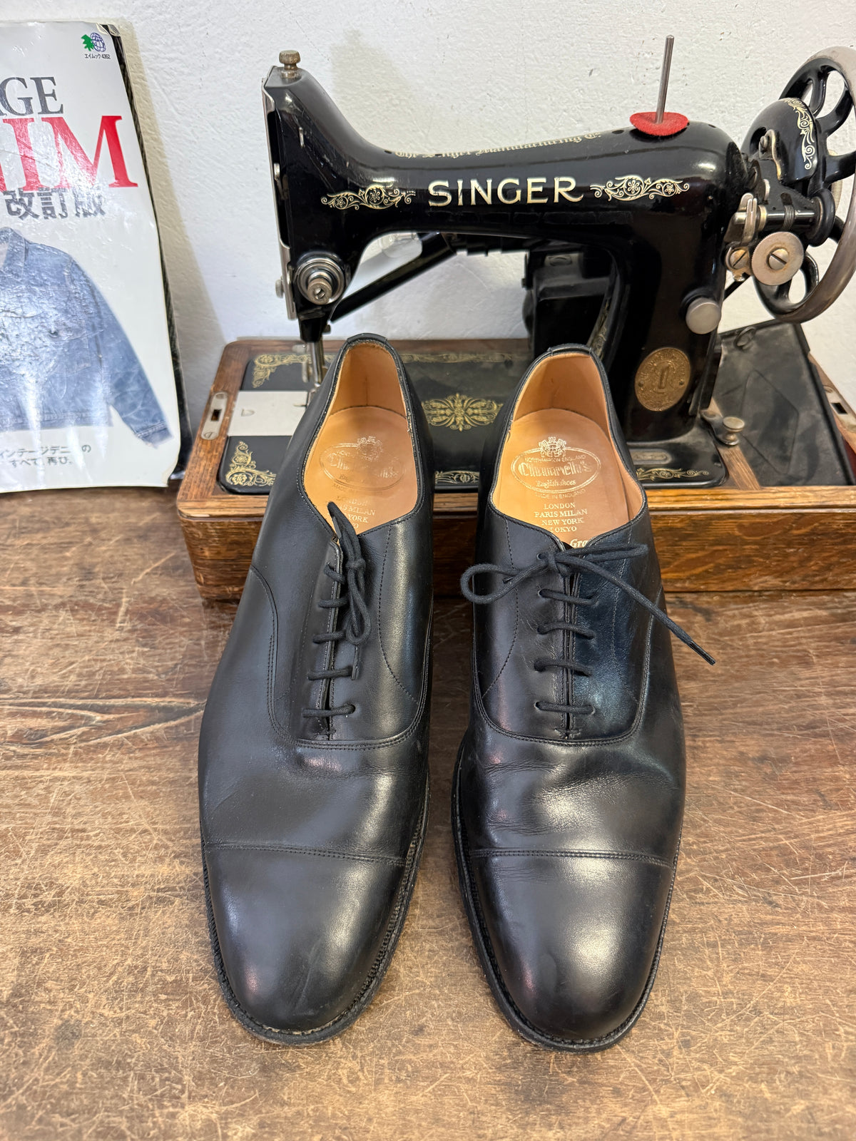 Used Church’s Men’s Black Leather Oxford Shoes – Made in England – UK Size 10