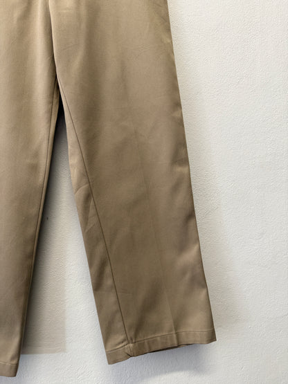 Beige Dickies Pants “W35”