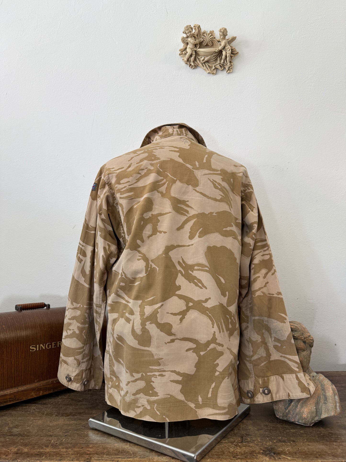 Vintage British Army Dpm Jacket “L”