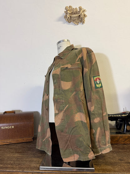 Vintage 90’s Hungarian Army Overshirt “L/XL”