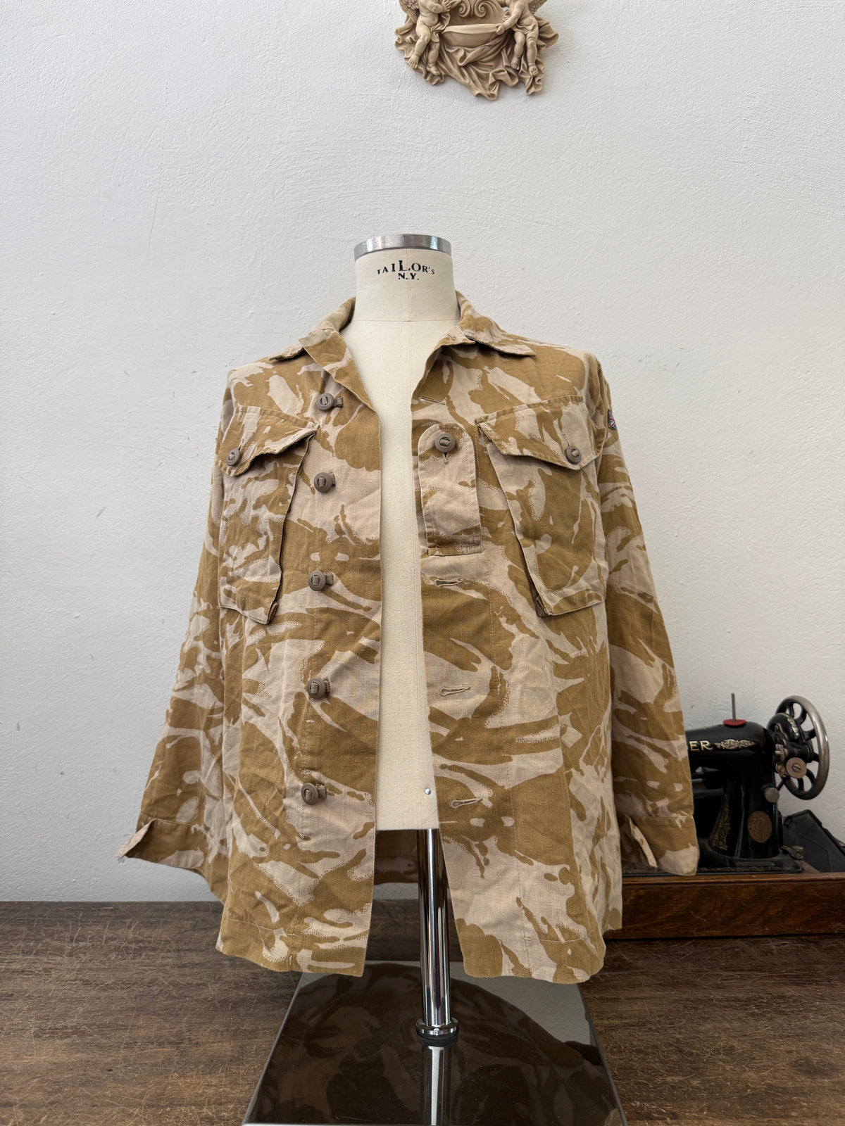 Vintage British Army Dpm Jacket “M”