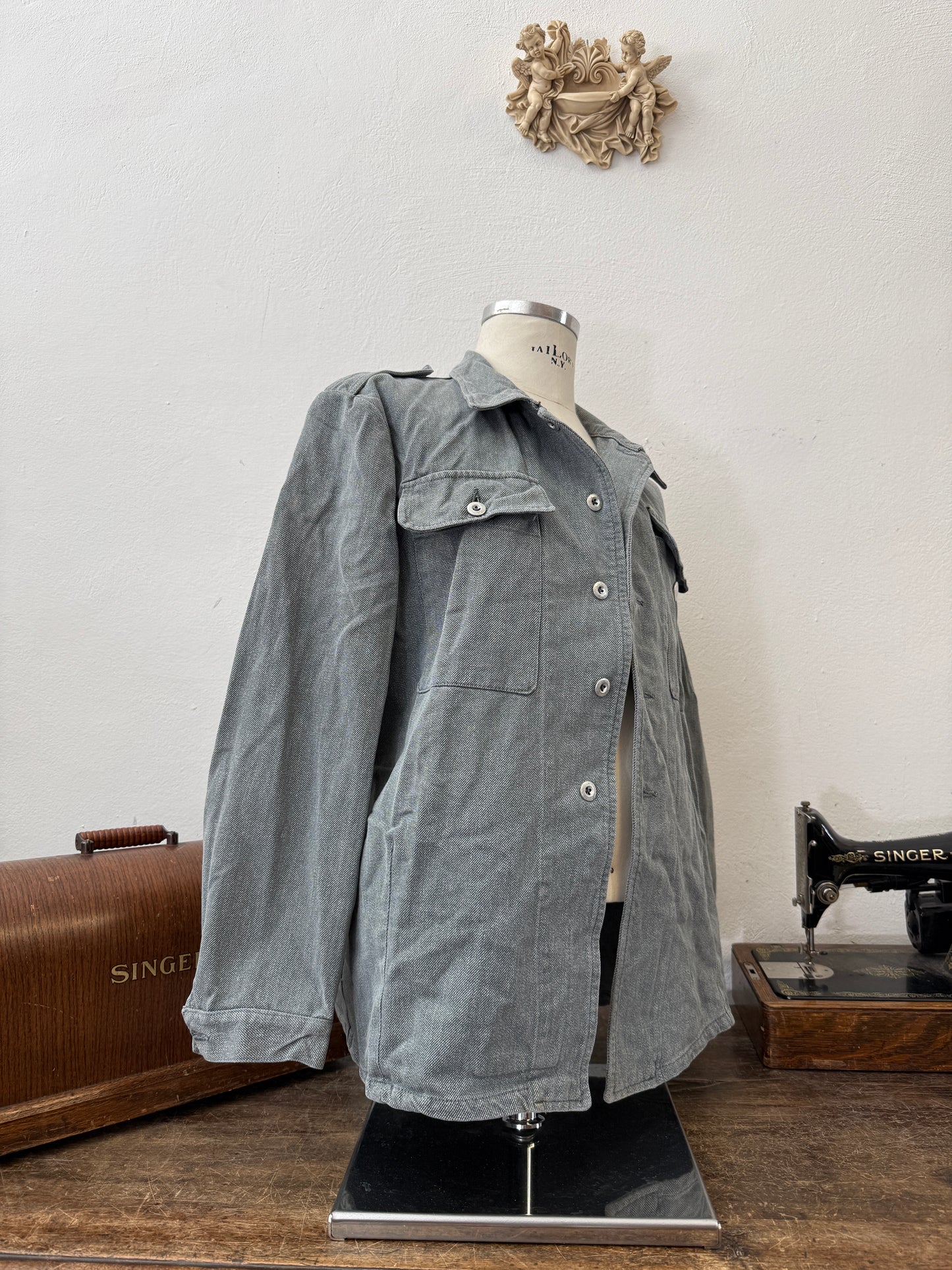 Vintage Swiss Army Jacket “L”