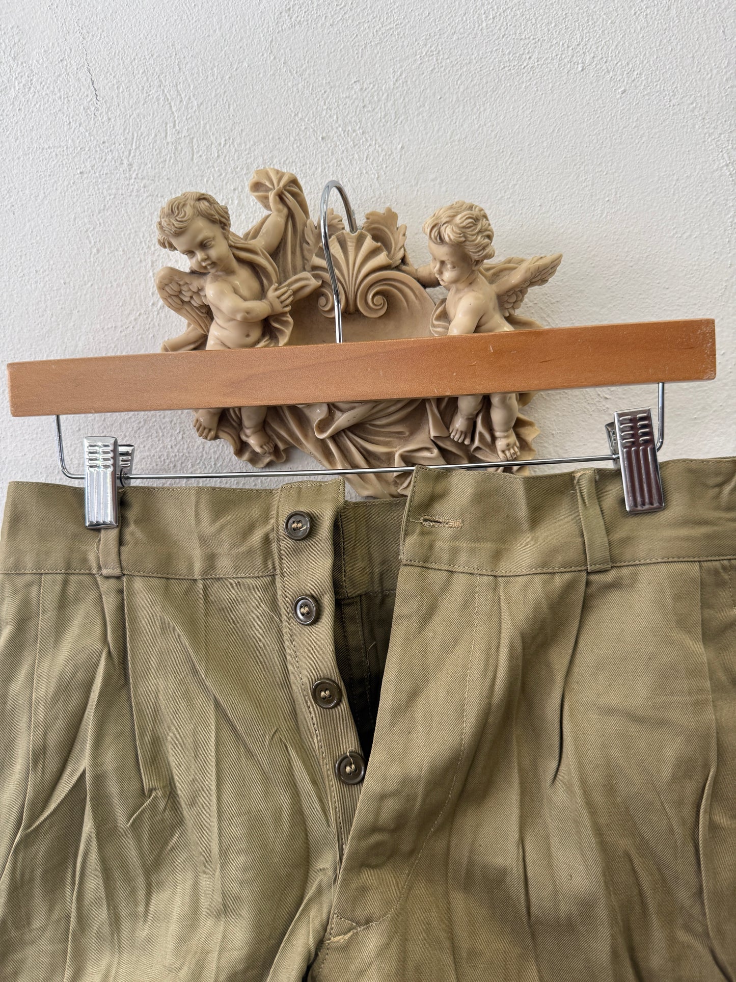 Vintage Italian Army Shorts with Buttons 76 cm