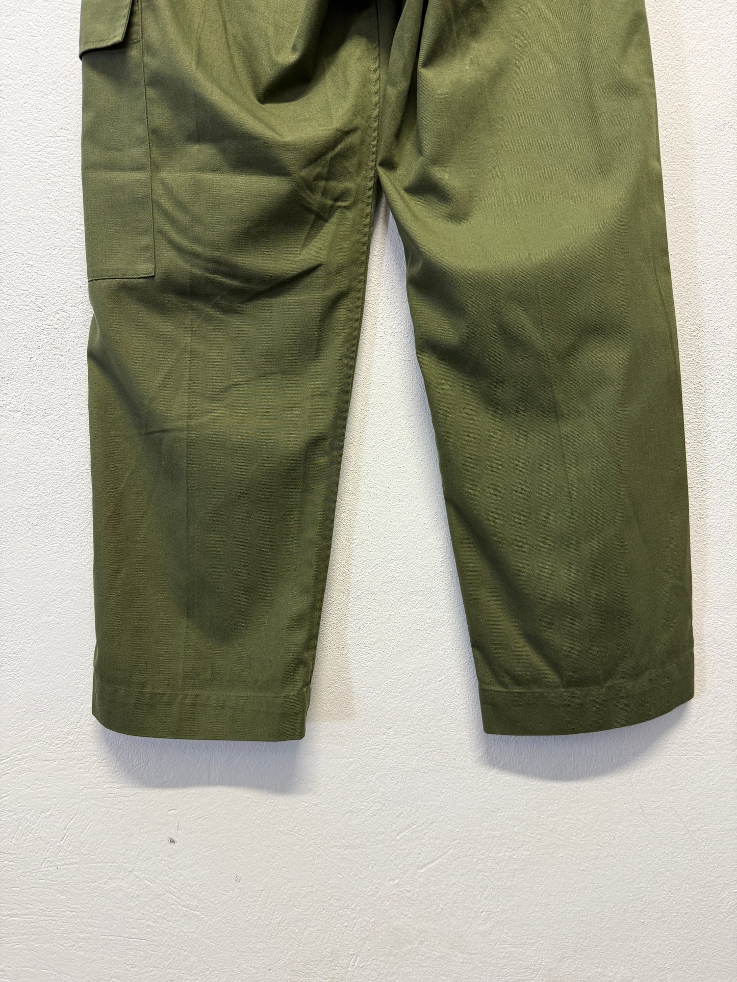 Vintage British Army Pants “W28”