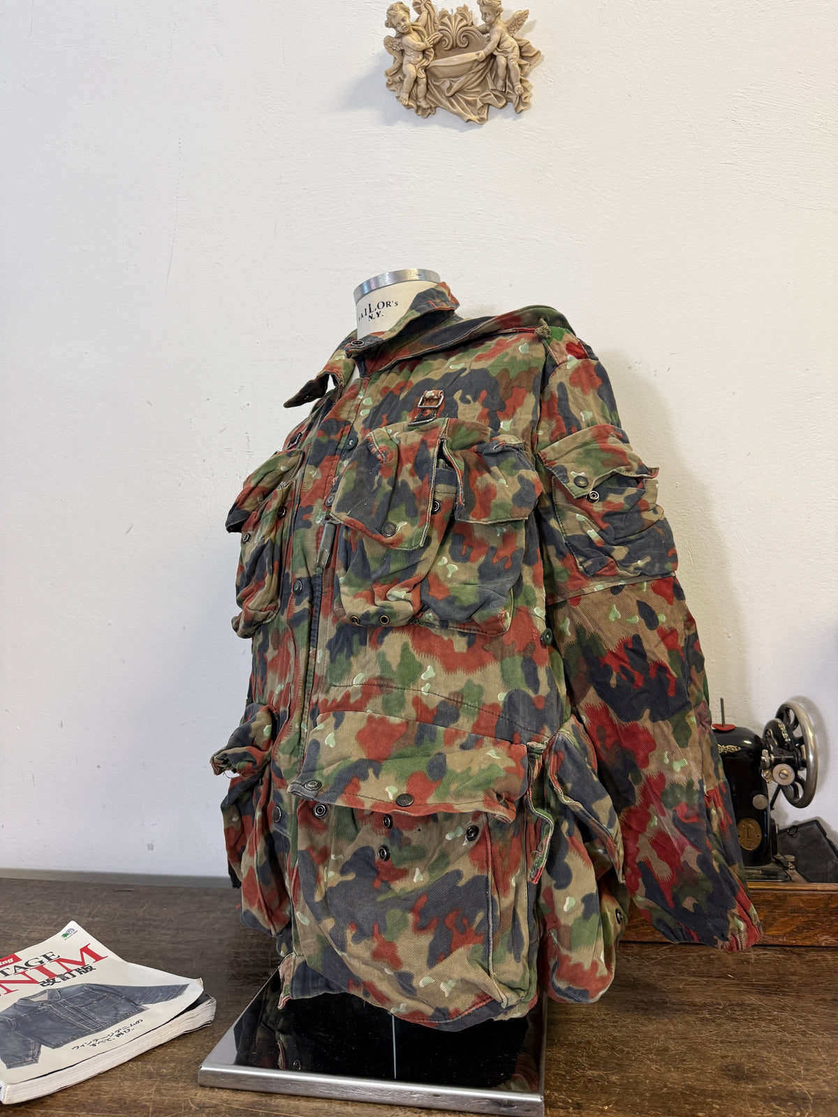 Vintage Swiss Army Camo Jacket M70 “L/XL”