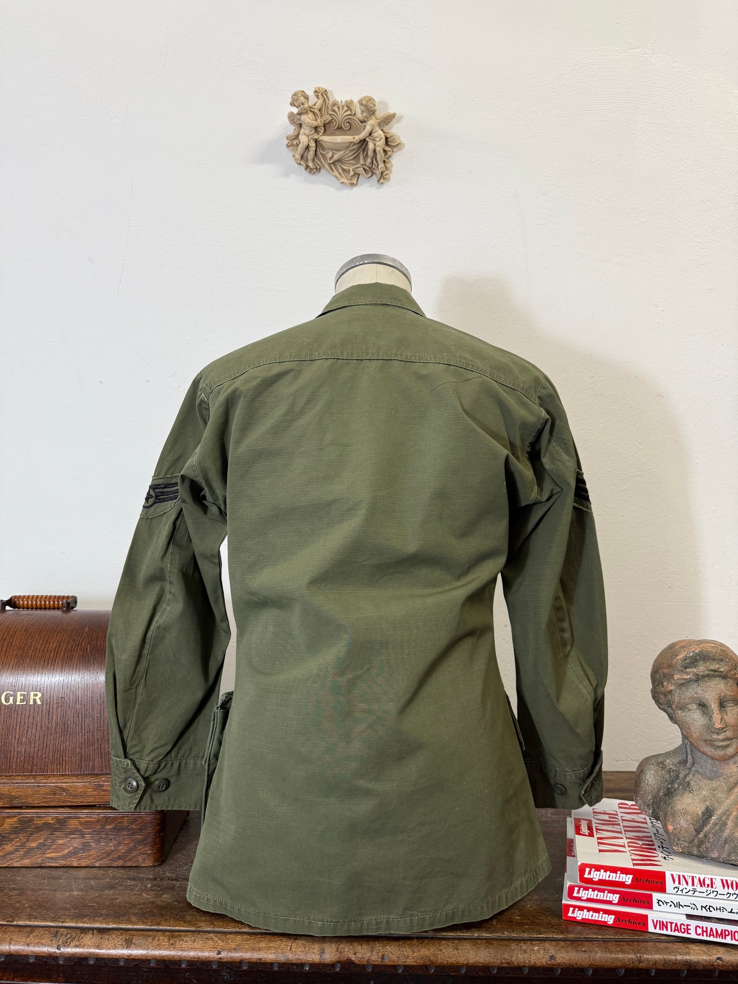 Vintage Rip Stop Jungle Jacket U.S. AIR FORCE “S”