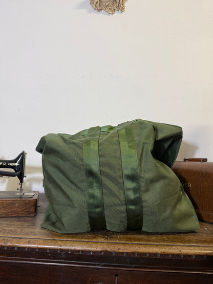 Vintage Nylon Us Flyers Kit Bag