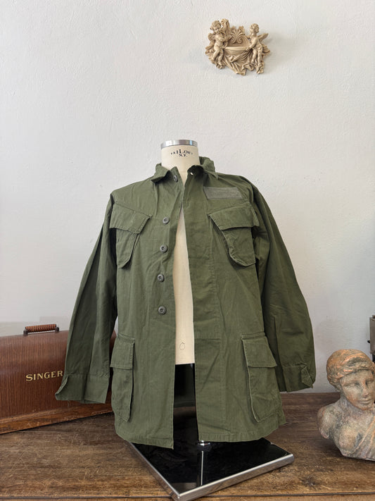 Vintage 60’s Jungle Jacket Us Army “M/L”