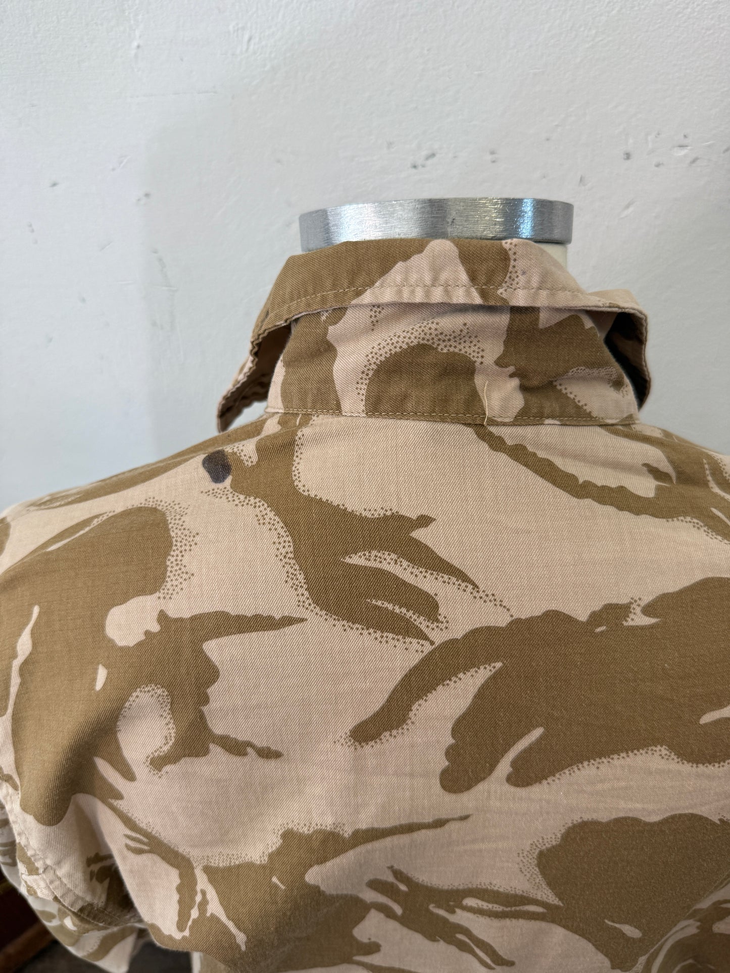 Vintage British Army Dpm Jacket “M”