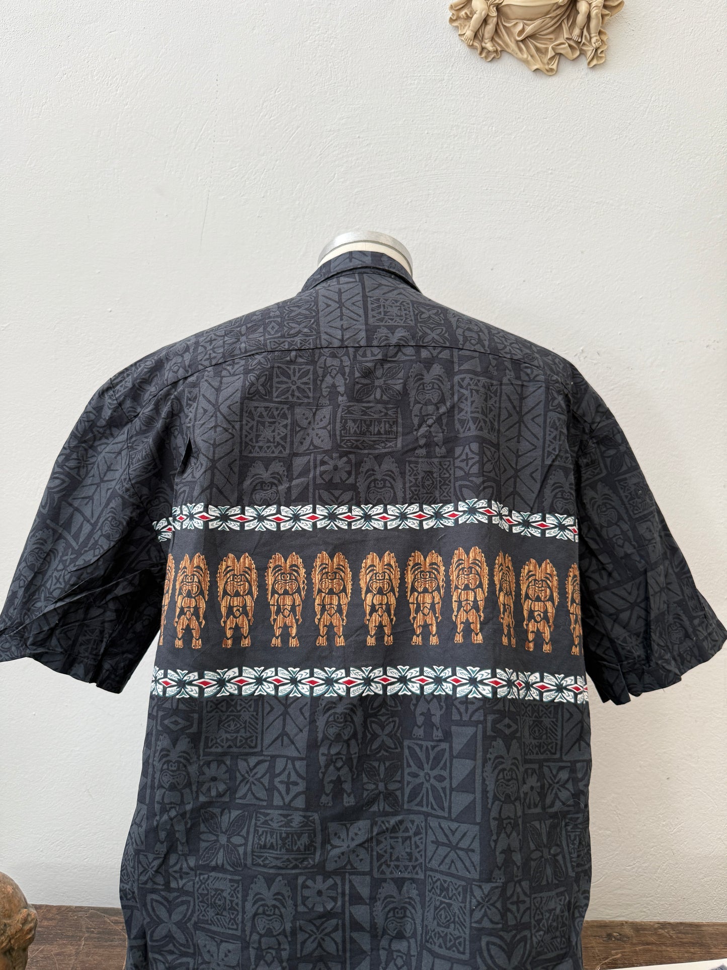 Vintage Hawaiian Shirt Made in Hawaii “XL”