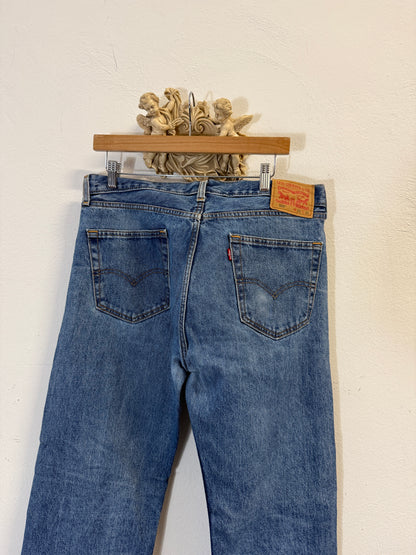 Vintage Levi’s 505 “W35 L34”