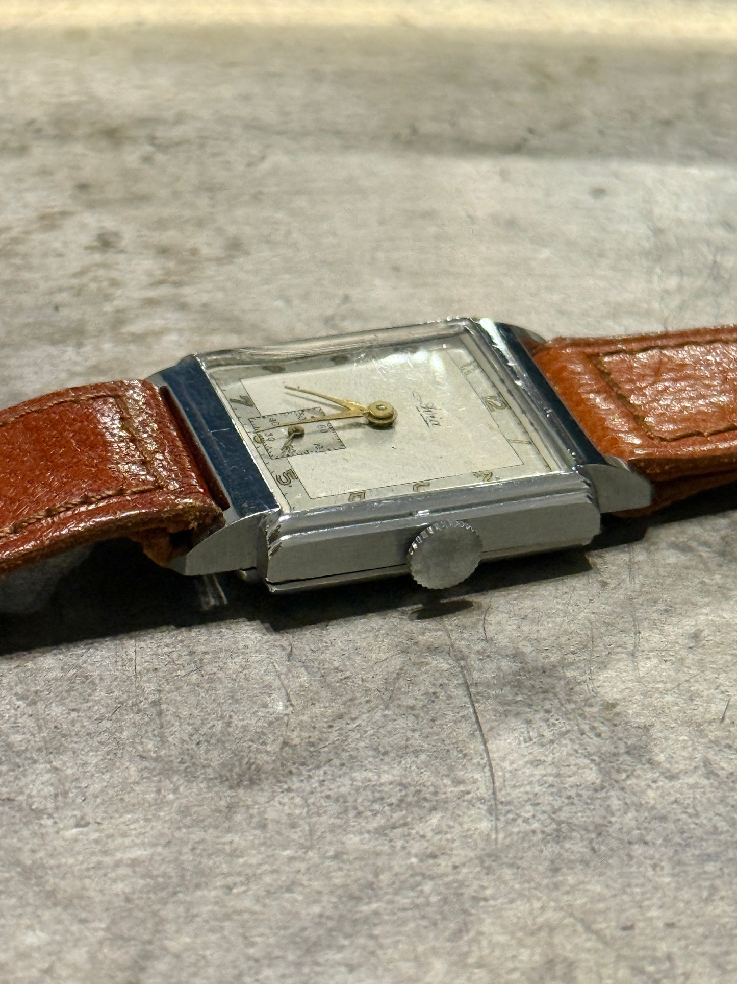 50’s Avia watch - Vintageur